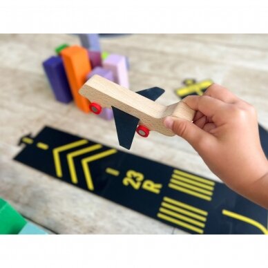 RUNWAY set play tracks 8 pcs + wooden airplane | waytoplay 2